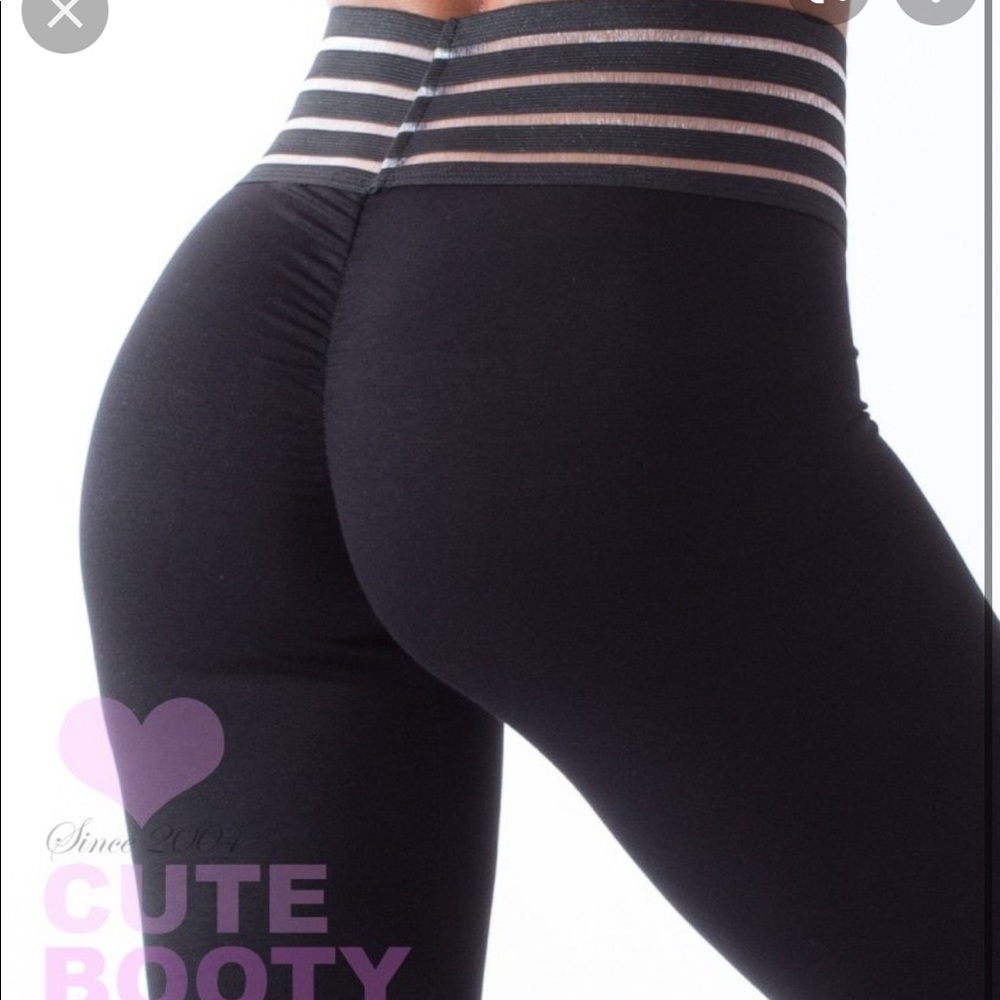 cute booty lounge black leggings